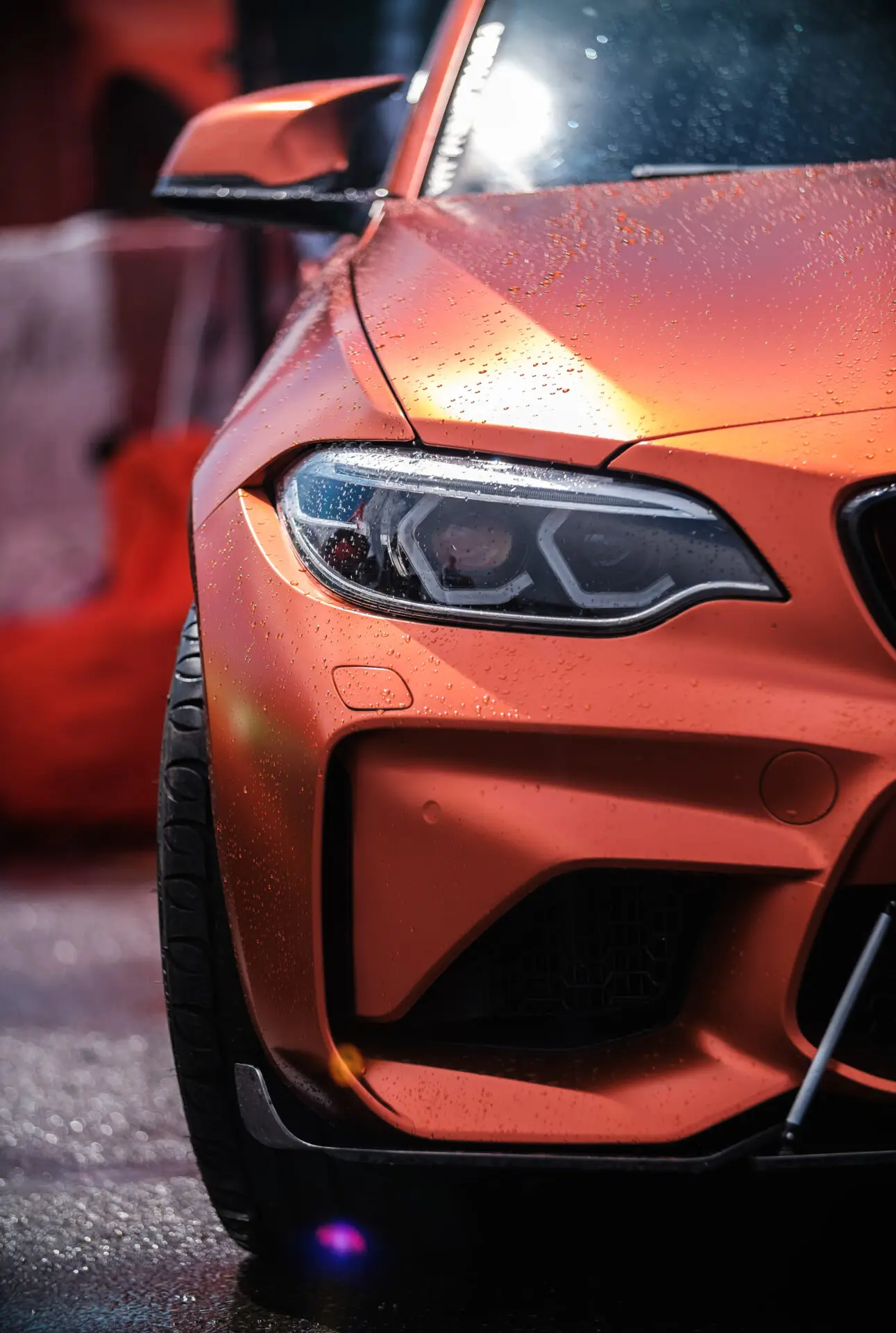 pose de covering sur BMW F80 orange 3M